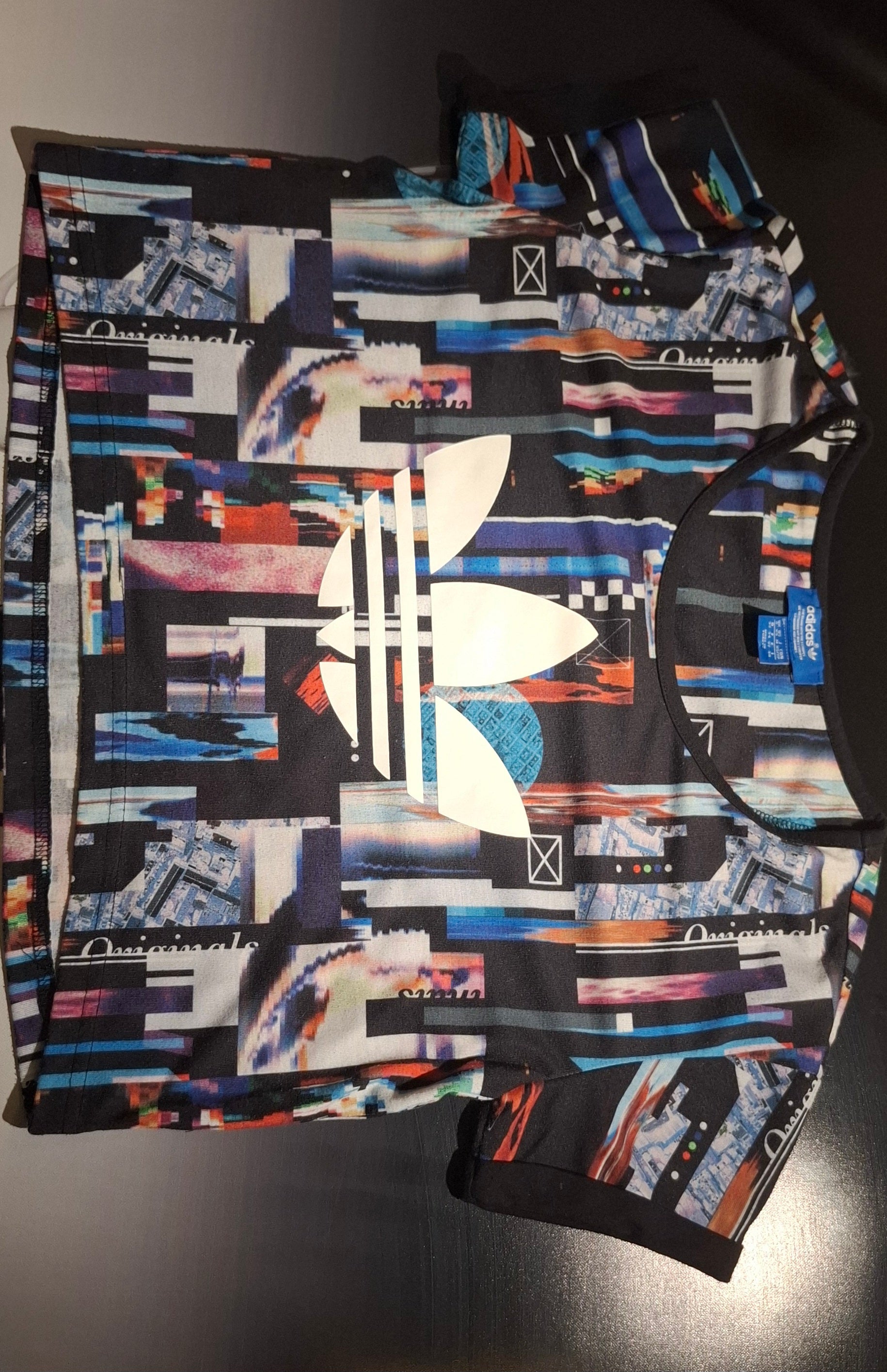 Adidas Originals Multicolor "Vibe Check" Bundle – T-Shirt & 2x Graphic Shorts – Size XS/S