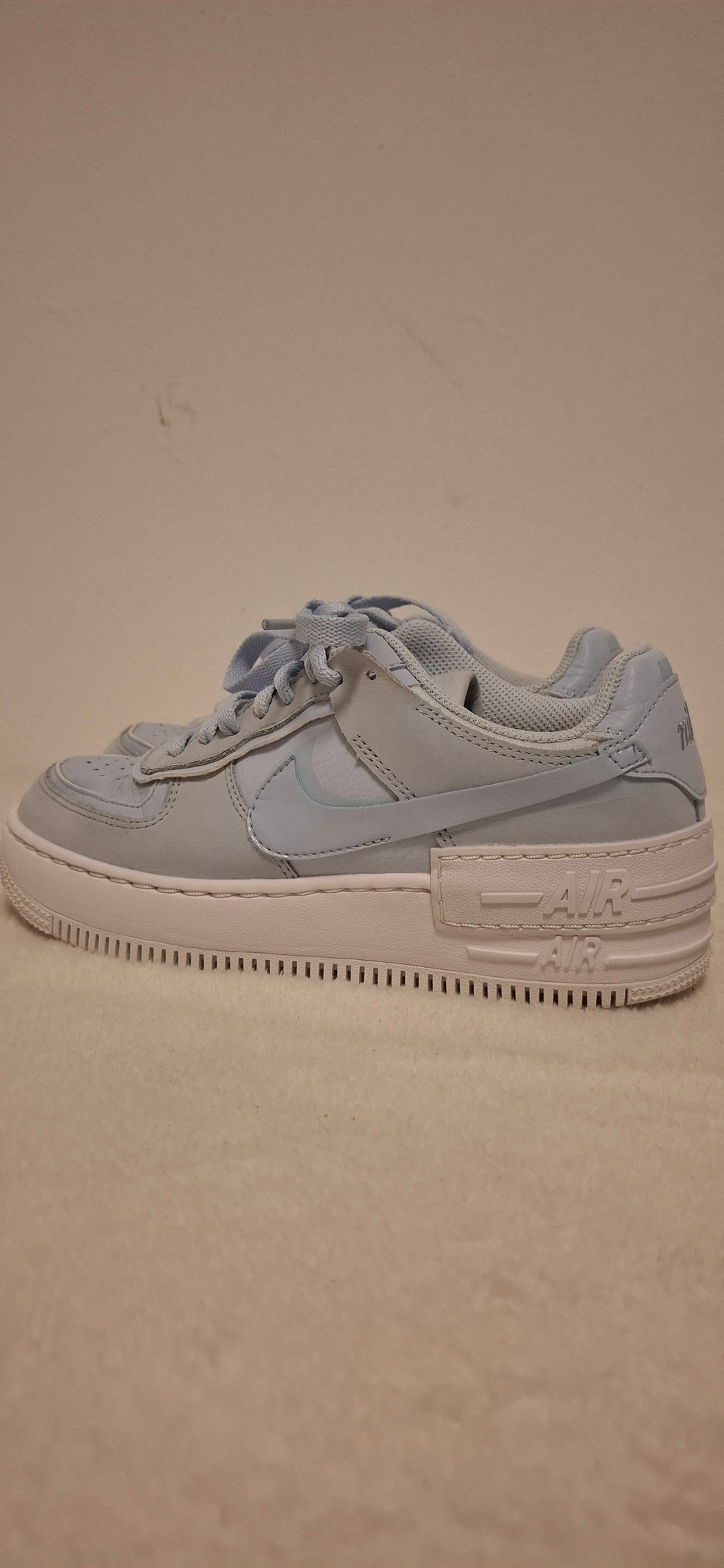 Nike Air Force 1 Shadow "Light Blue/Platinum" – Pre-owned