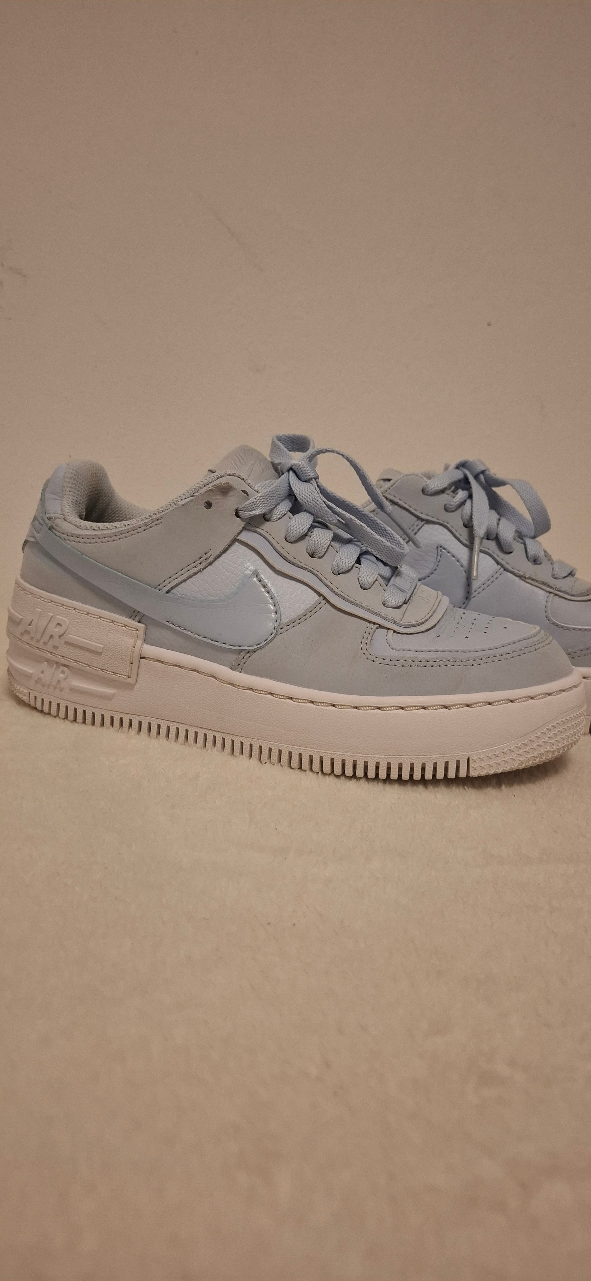 Nike Air Force 1 Shadow "Light Blue/Platinum" – Pre-owned
