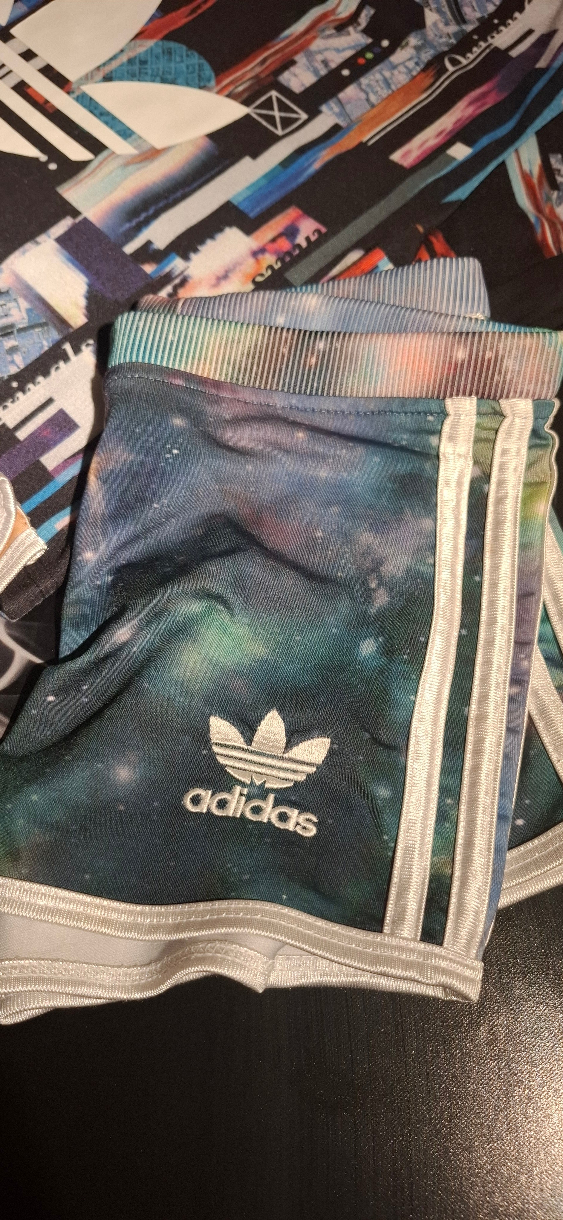 Adidas Originals Multicolor "Vibe Check" Bundle – T-Shirt & 2x Graphic Shorts – Size XS/S